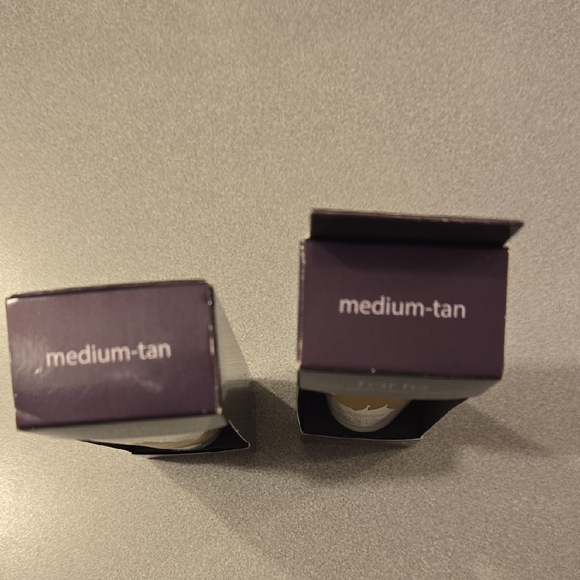 Tarte BB Blur Tinted Moisturizer SPF 30 - Medium-tan - Picture 2 of 8